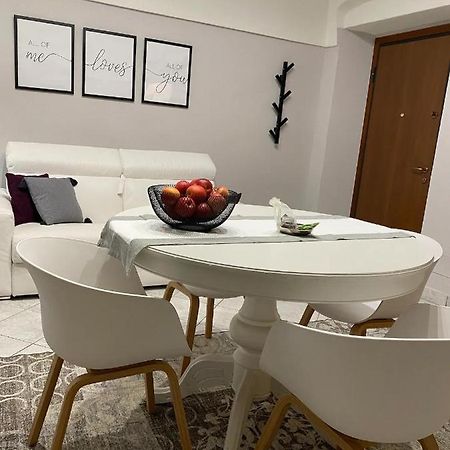 Rossi21 Appartement Cuneo Buitenkant foto